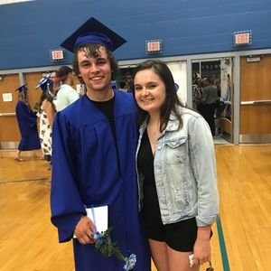 Meet your Posher, Dayna